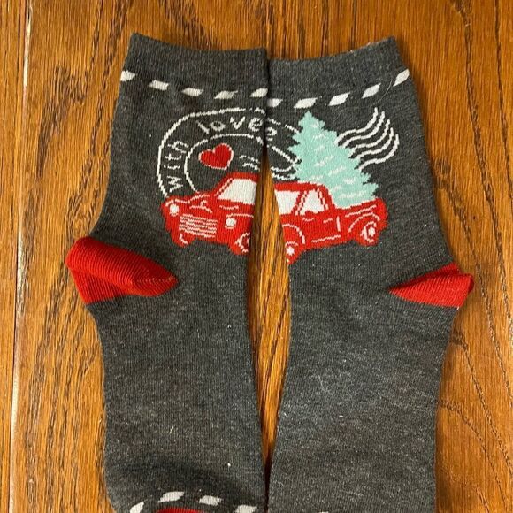(NWOT) holiday season socks - Picture 2 of 2